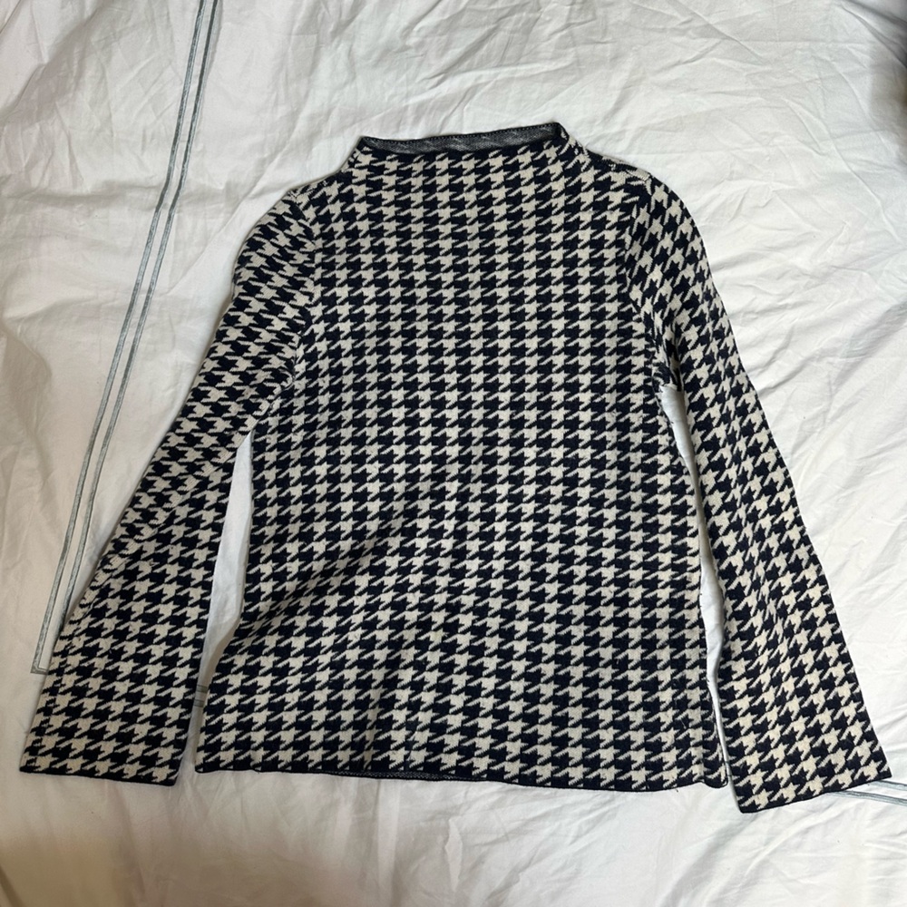 Ann Taylor Wool Blend Sweater in Unknown Size